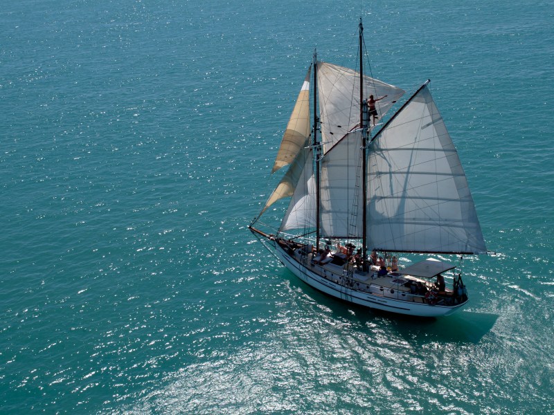 a small boat in a body of water