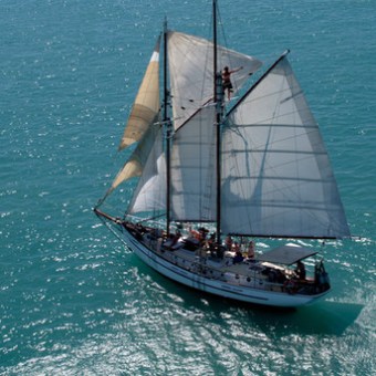 a small boat in a body of water